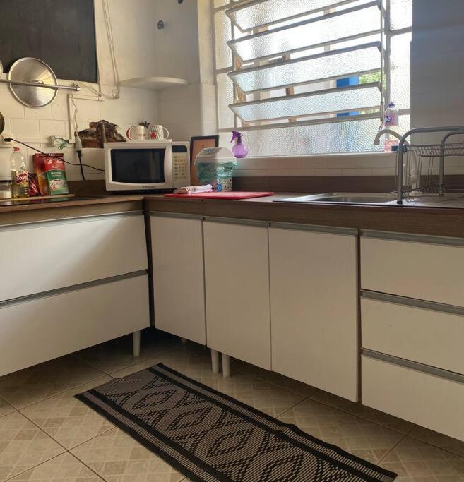 Apto Com Dois Quartos, Pertinho Do Metro Faria Lima * São Paulo